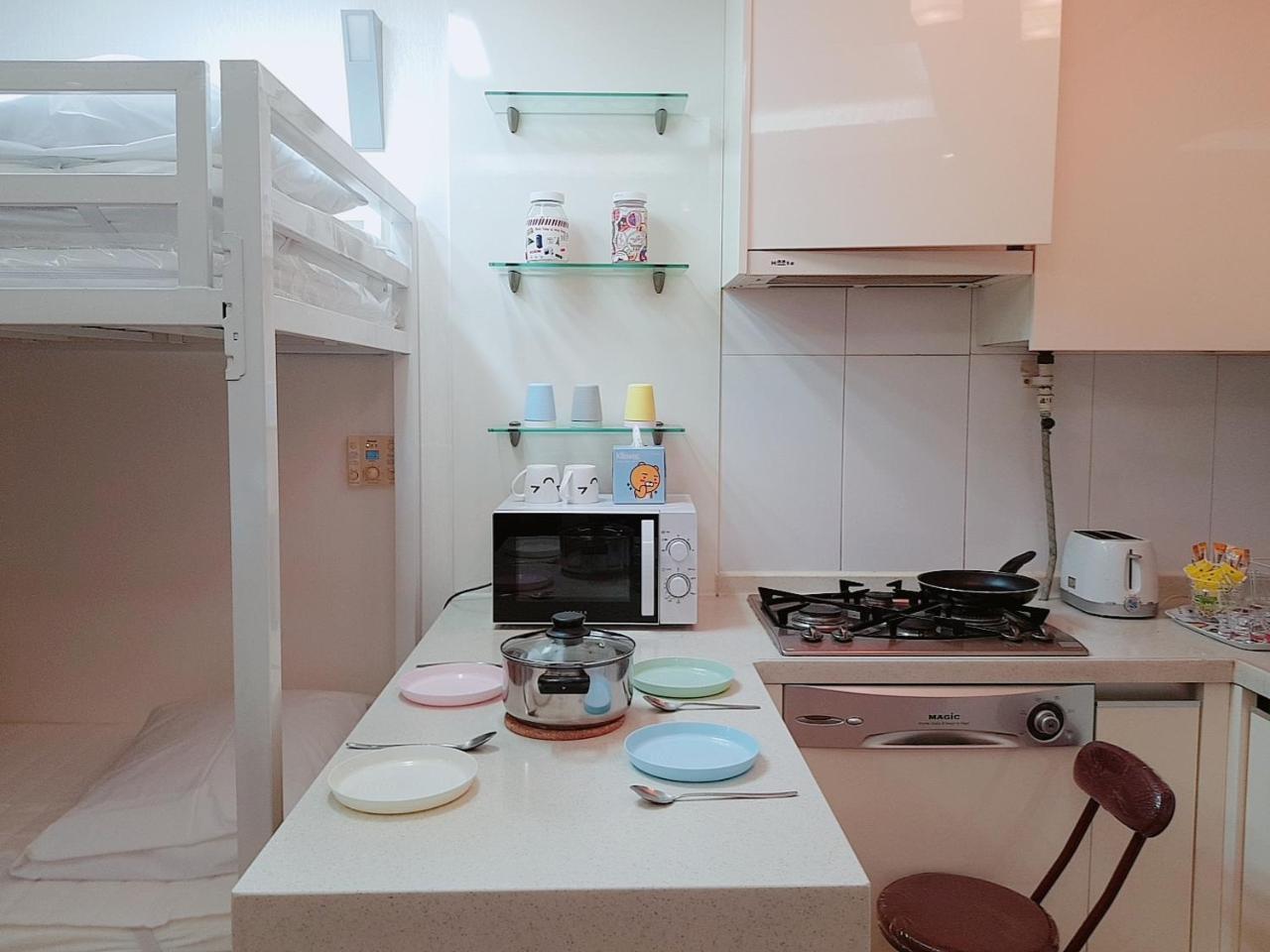 Apartment Young House