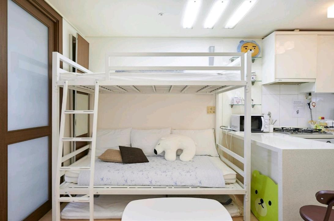 Young House Apartment